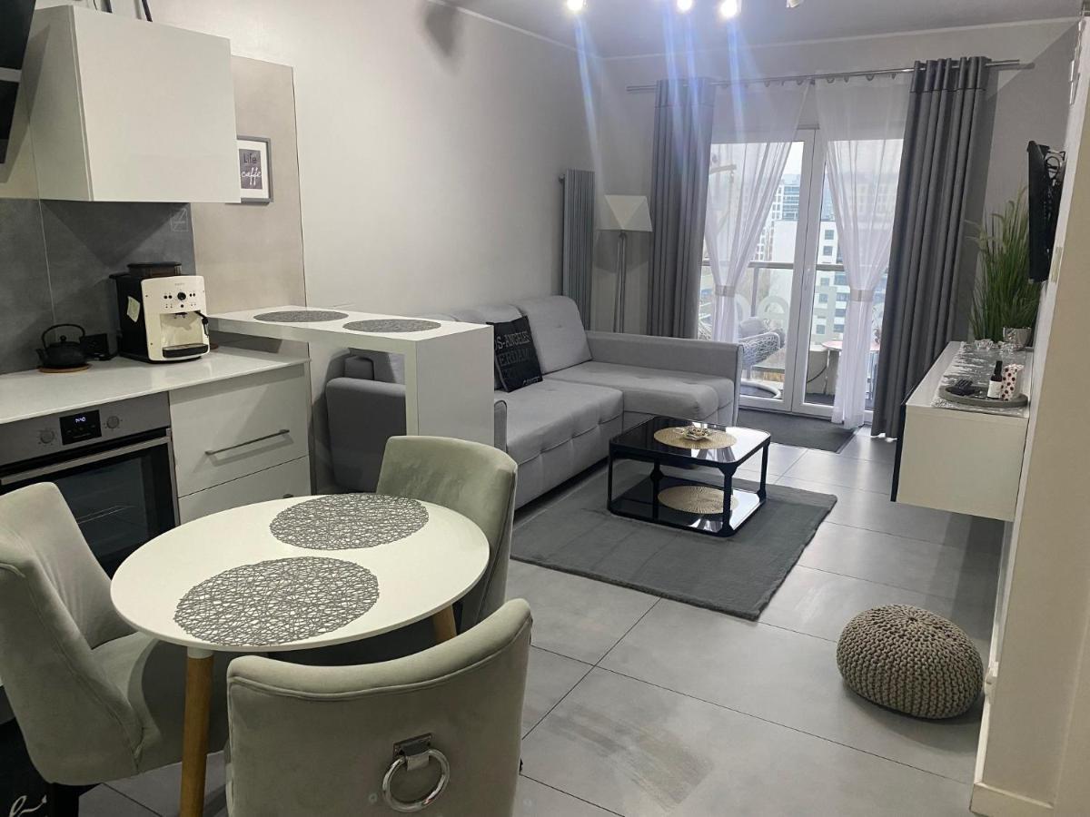 Albatross Towers Joda Bed Apartment Гданск Екстериор снимка